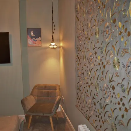 Holiday home Escape 2 Unwind, At The Carinya - Sleeps 6 *