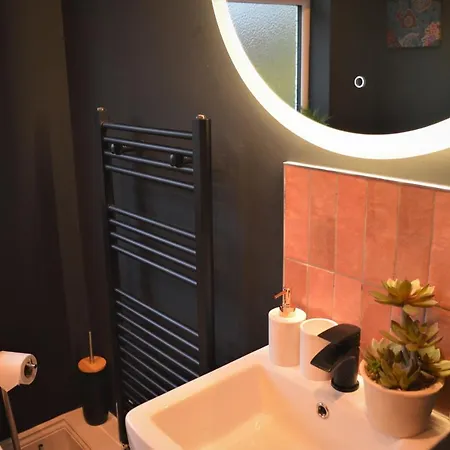 Escape 2 Unwind, At The Carinya - Sleeps 6 * York