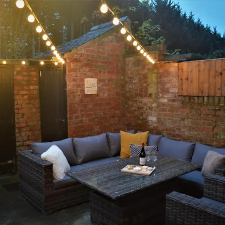 Escape 2 Unwind, At The Carinya - Sleeps 6